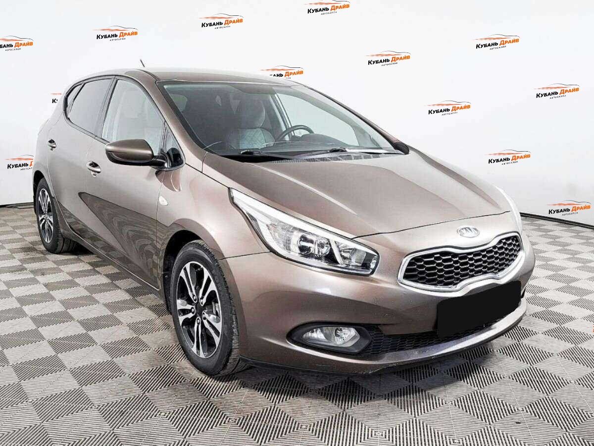 Kia Ceed 2012 года с пробегом. Фото: #2