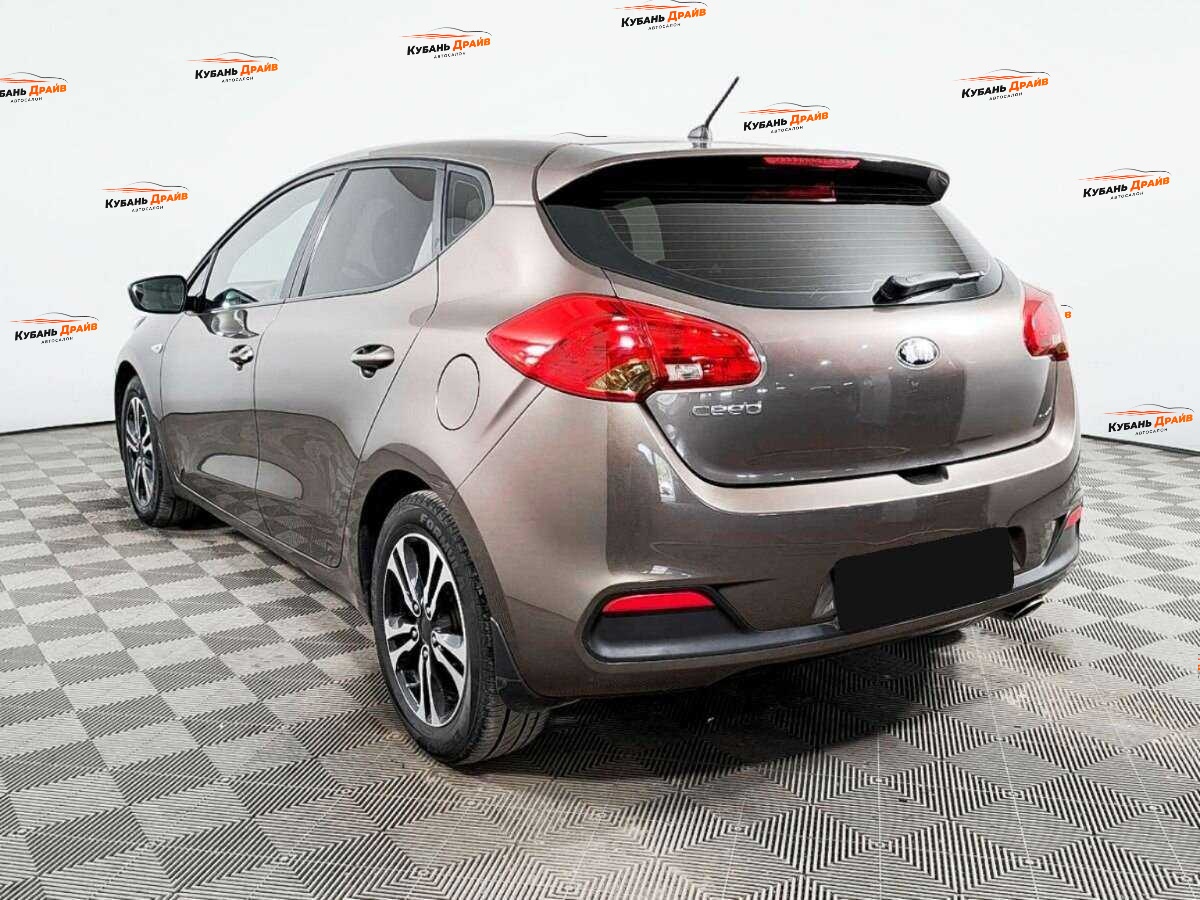 Kia Ceed 2012 года с пробегом. Фото: #5