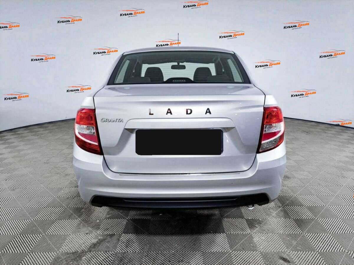 Lada (ВАЗ) Granta 2021 года с пробегом. Фото: #4