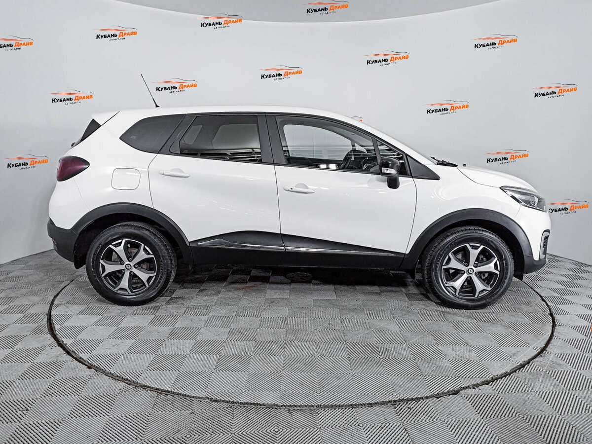 Renault Kaptur 2018 года с пробегом. Фото: #3