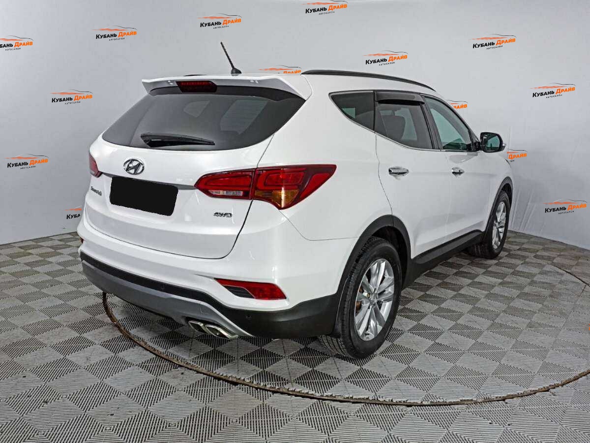Hyundai Santa Fe 2016 года с пробегом. Фото: #3