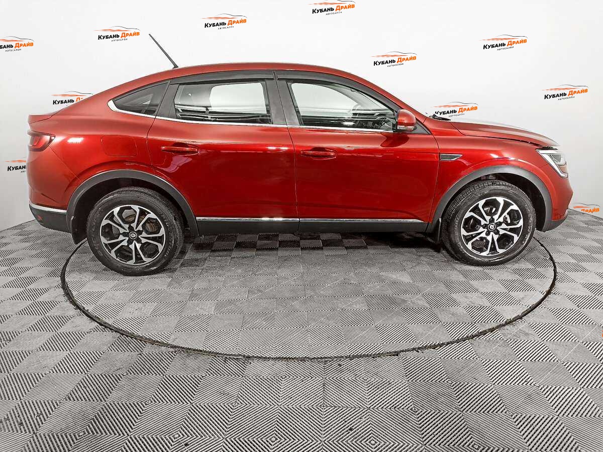Renault Arkana 2019 года с пробегом. Фото: #3
