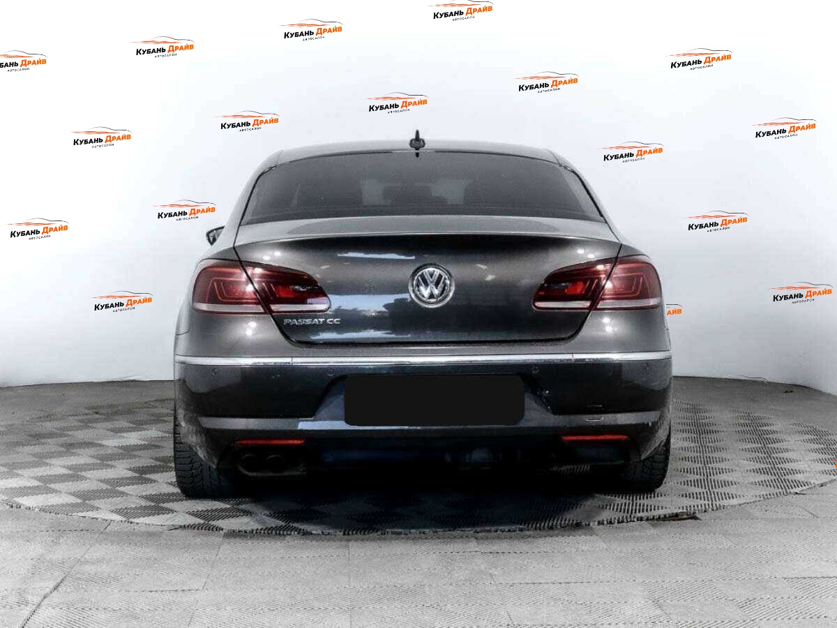 Volkswagen Passat CC 2012 года с пробегом. Фото: #4