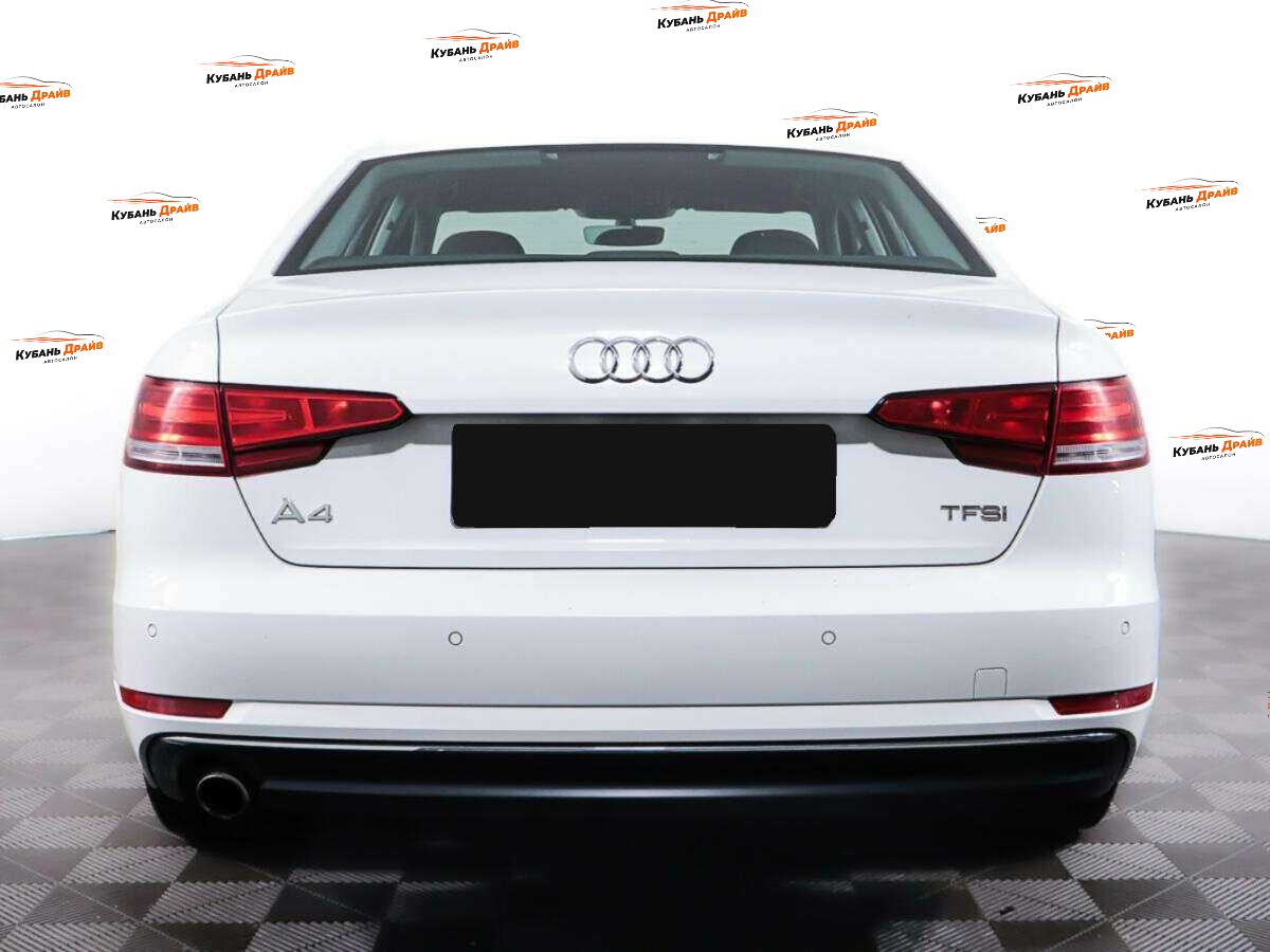 Audi A4 2015 года с пробегом. Фото: #5