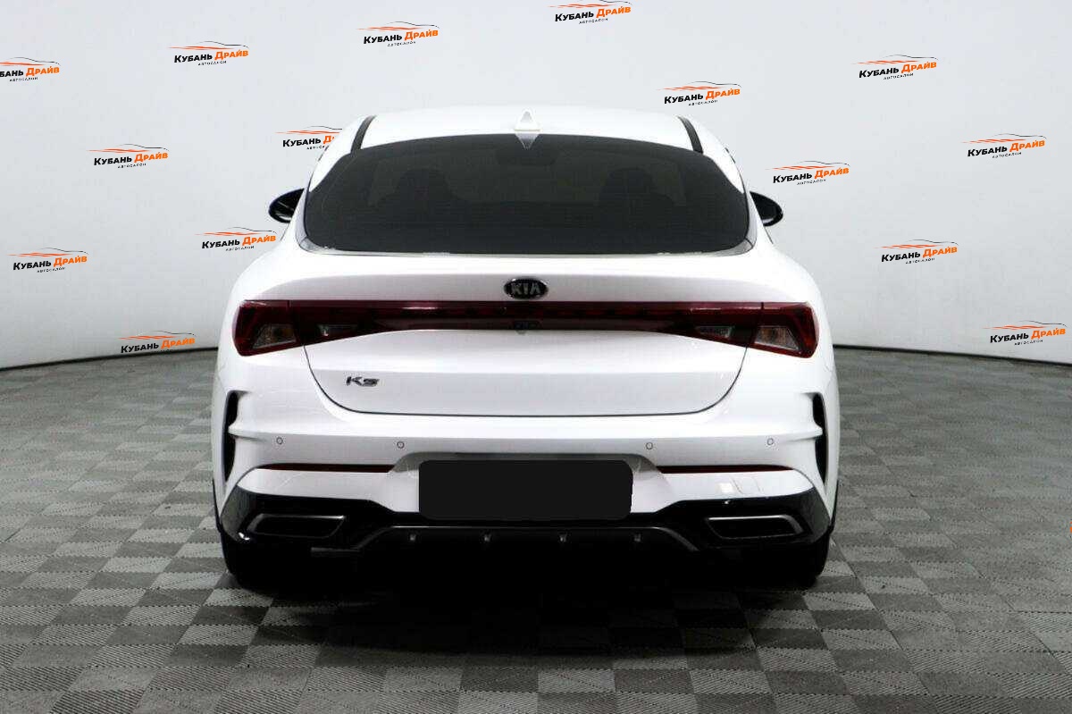 Kia K5 2021 года с пробегом. Фото: #5