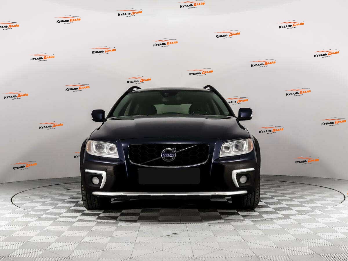 Volvo XC70 2013 года с пробегом. Фото: #1