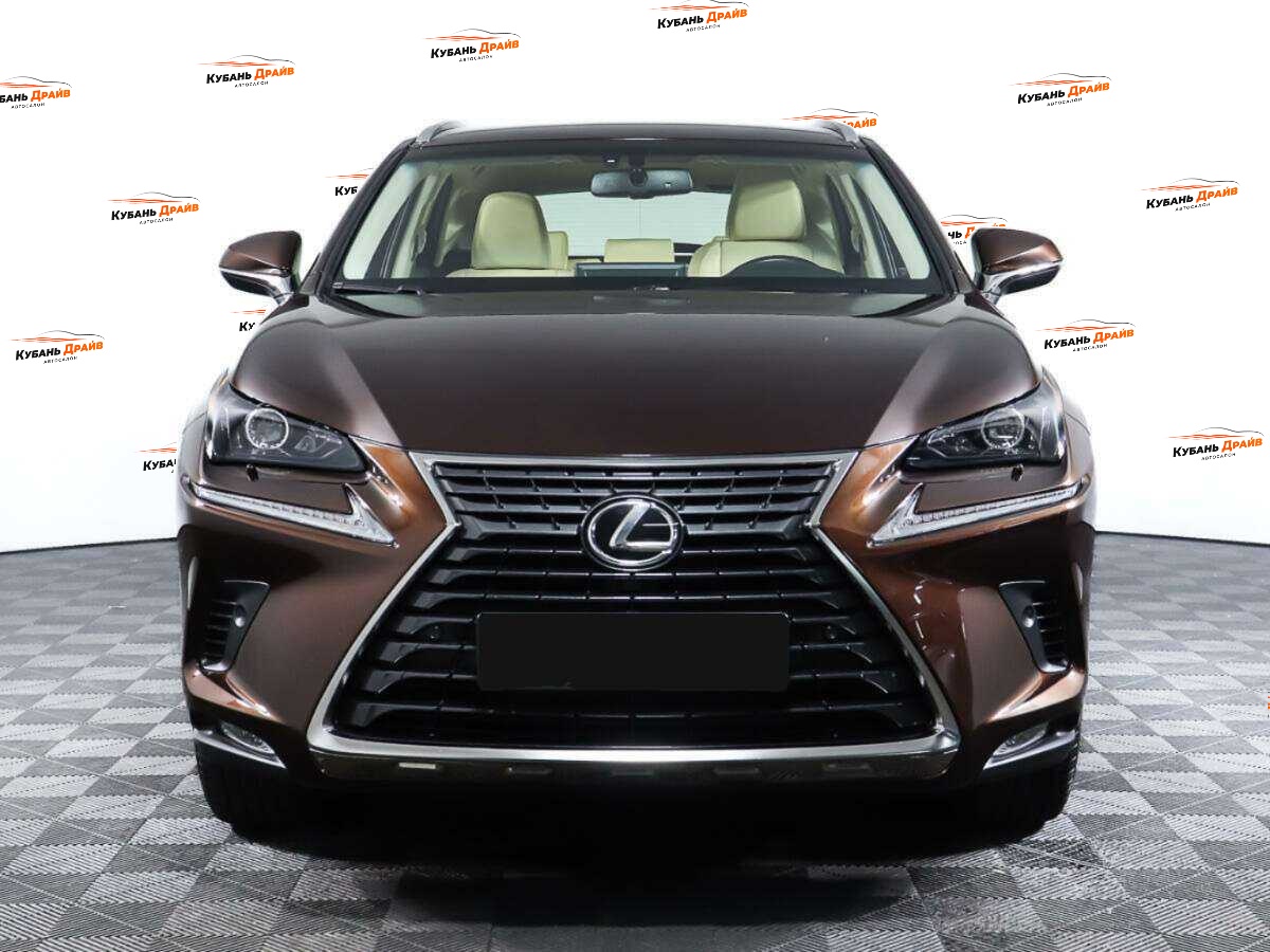 Lexus NX 2017 года с пробегом. Фото: #1