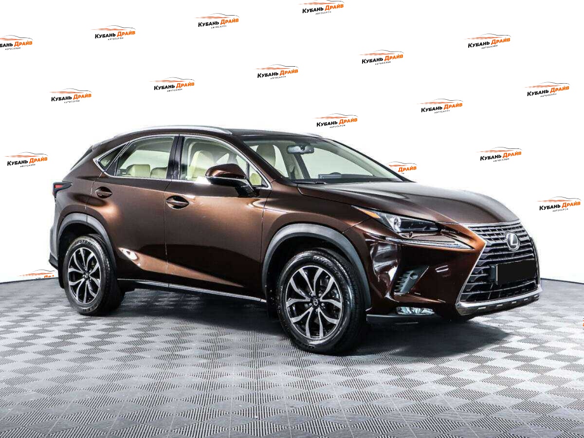 Lexus NX 2017 года с пробегом. Фото: #2