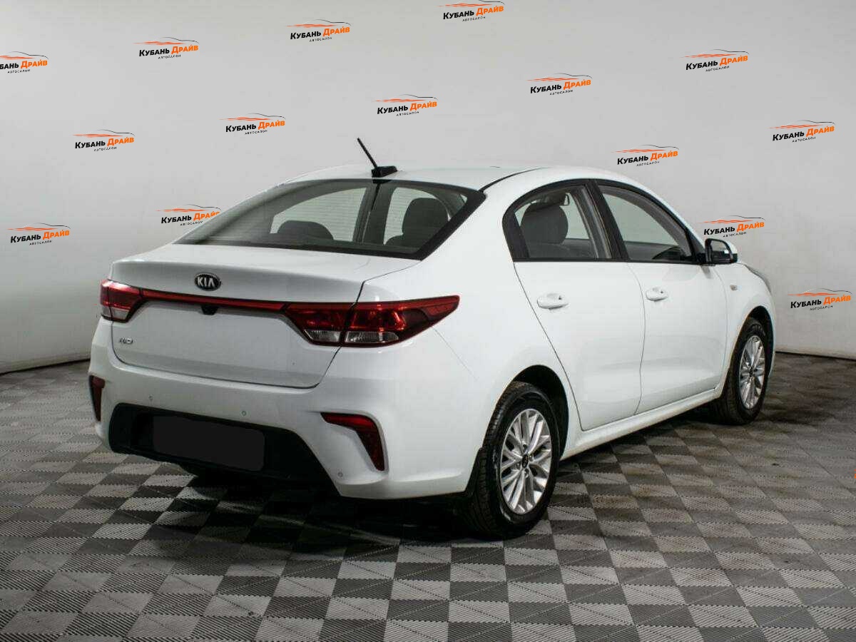Kia Rio 2018 года с пробегом. Фото: #3