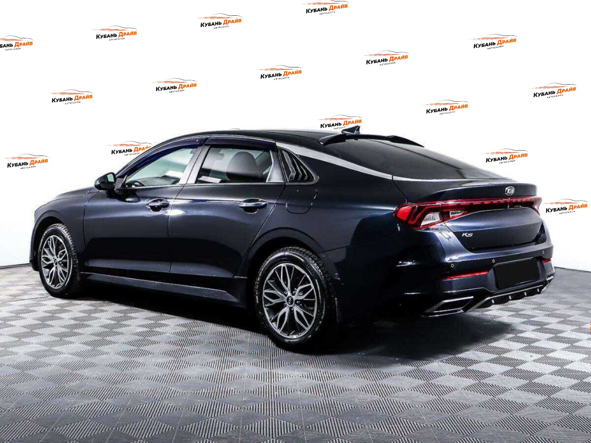 Kia K5 2021 года с пробегом. Фото: #6