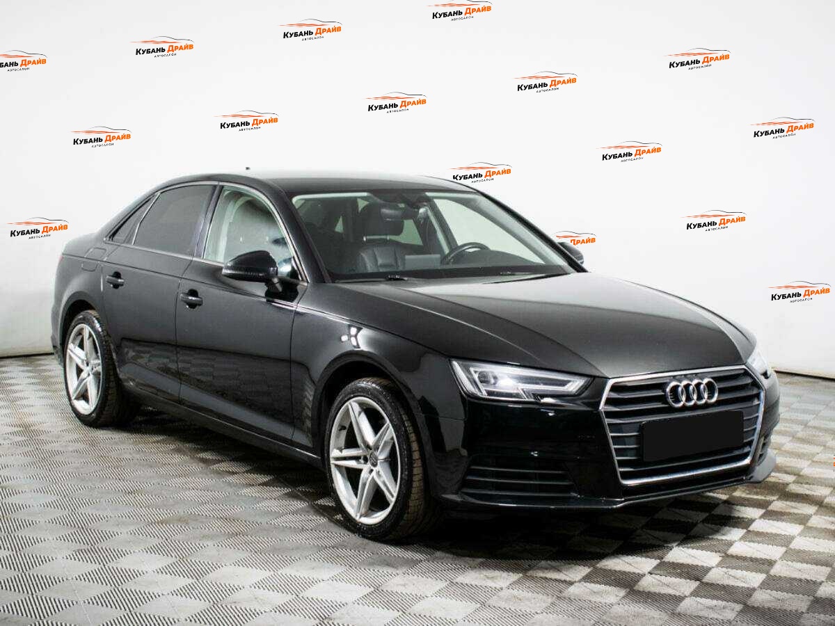 Audi A4 2019 года с пробегом. Фото: #2