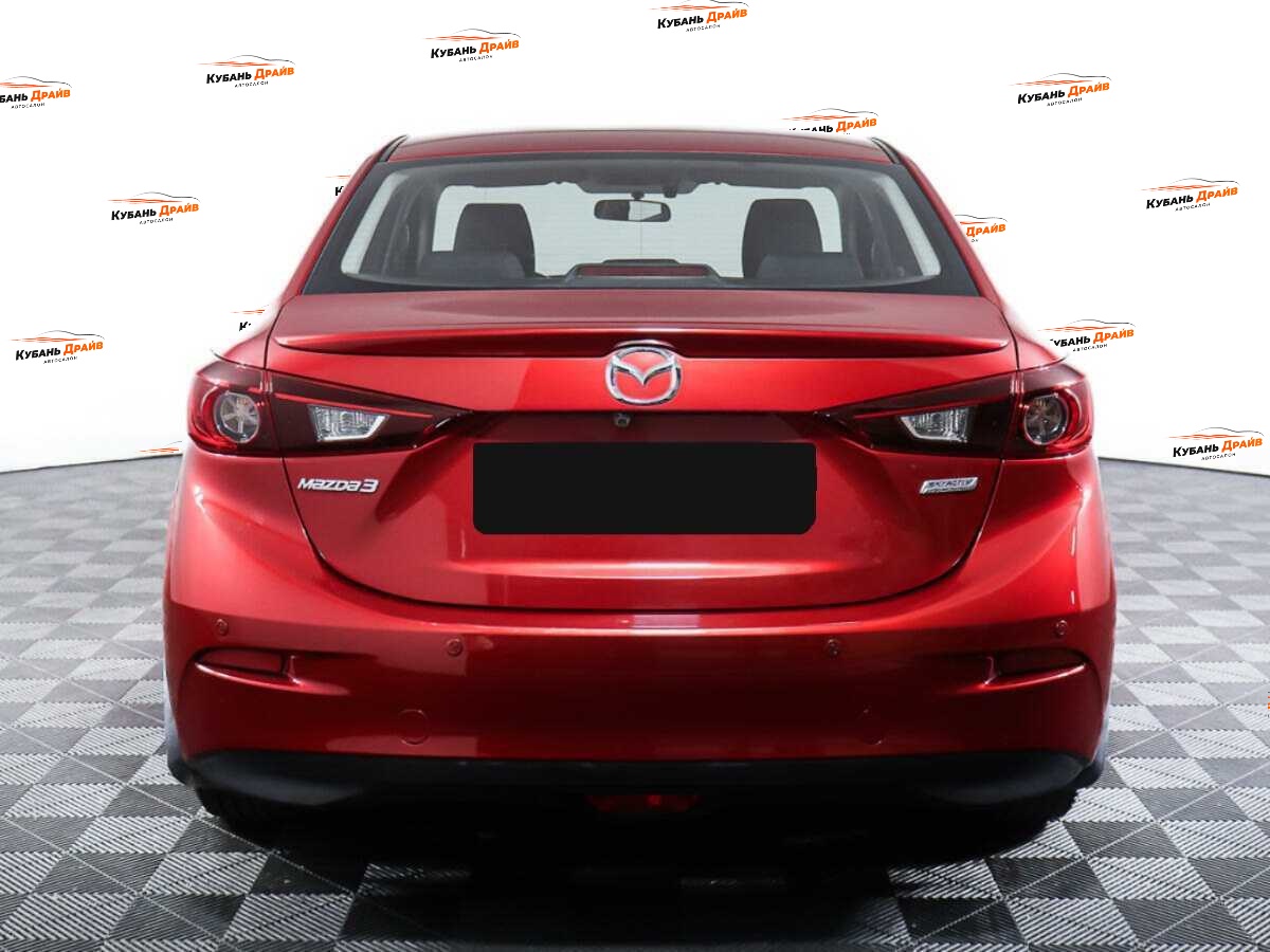 Mazda 3 2018 года с пробегом. Фото: #5