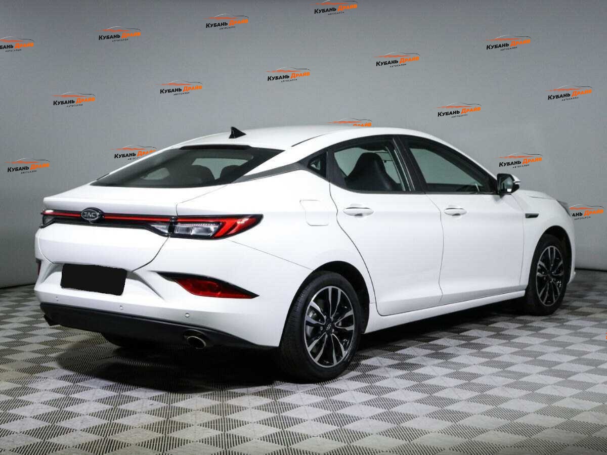 JAC J7 2023 года с пробегом. Фото: #4