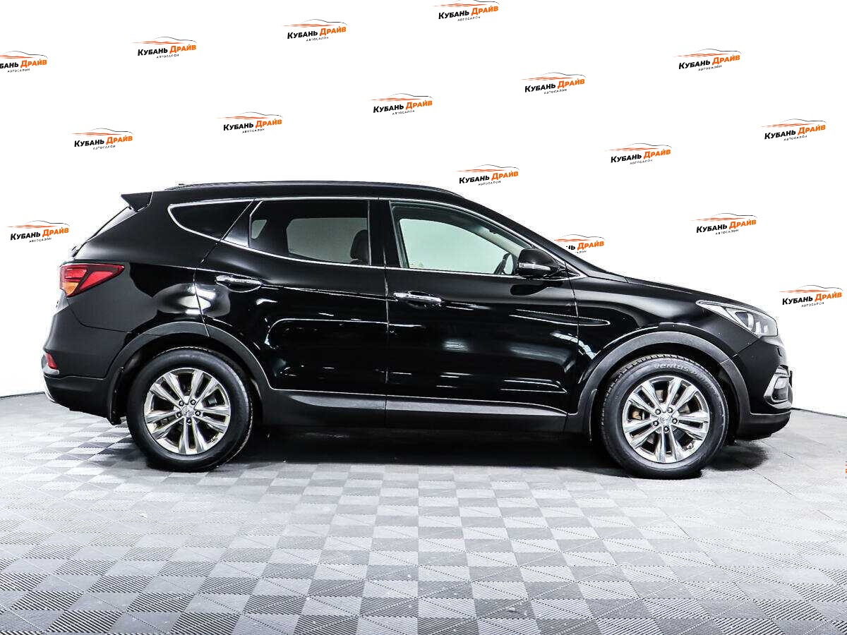 Hyundai Santa Fe 2018 года с пробегом. Фото: #3