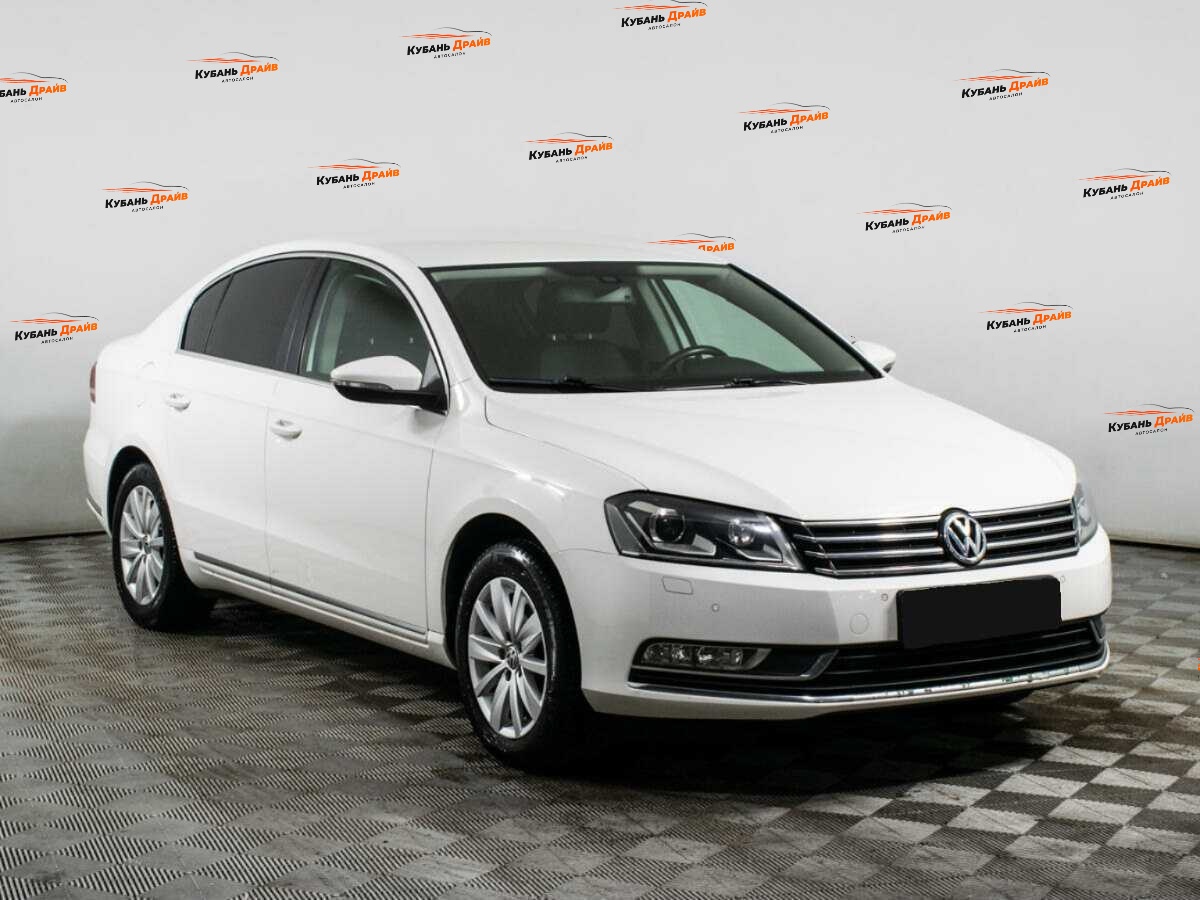 Volkswagen Passat 2014 года с пробегом. Фото: #1