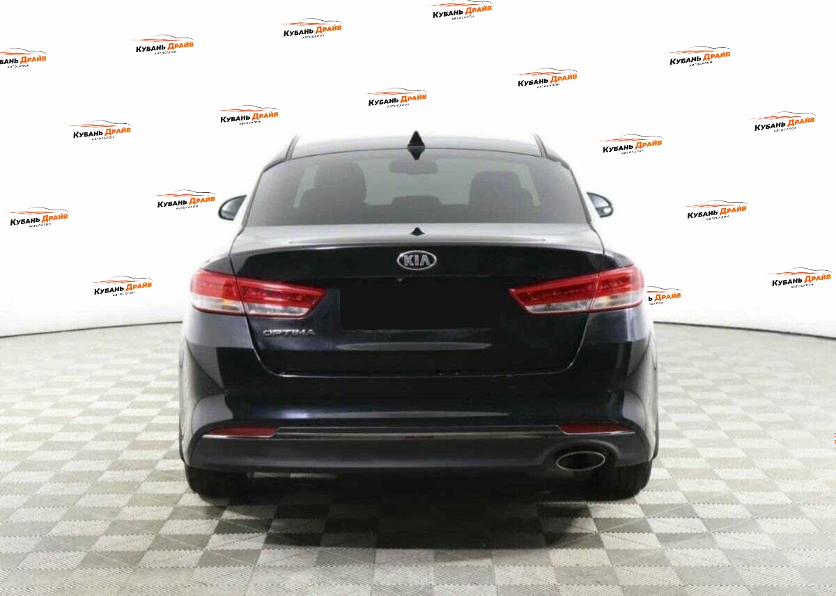 Kia Optima 2018 года с пробегом. Фото: #4