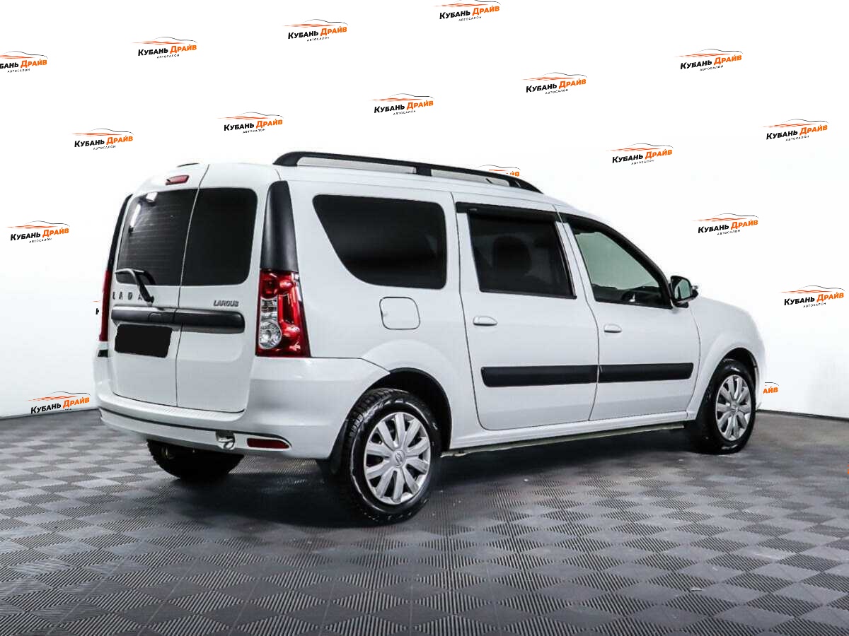 Lada (ВАЗ) Largus 2021 года с пробегом. Фото: #4