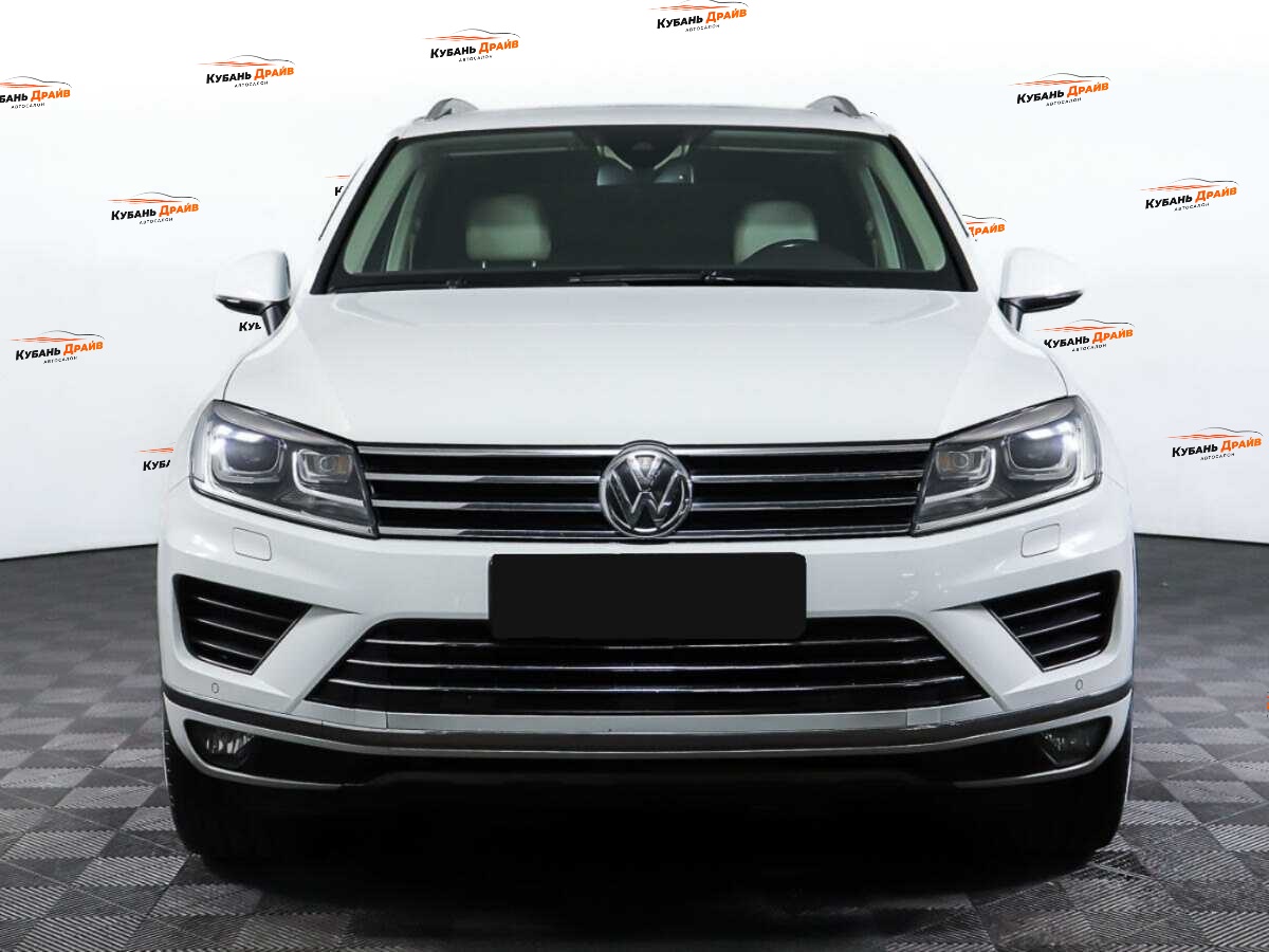 Volkswagen Touareg 2014 года с пробегом. Фото: #1