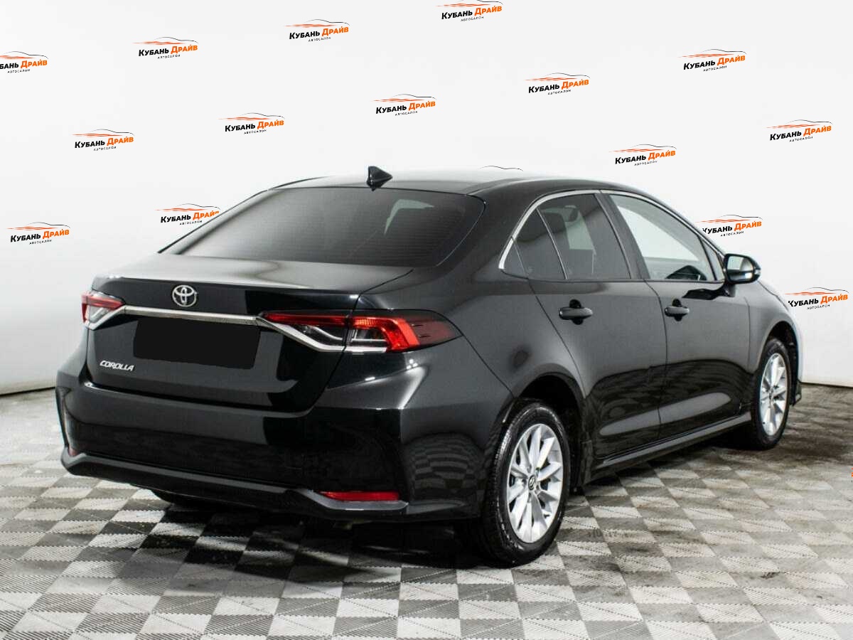Toyota Corolla 2019 года с пробегом. Фото: #3