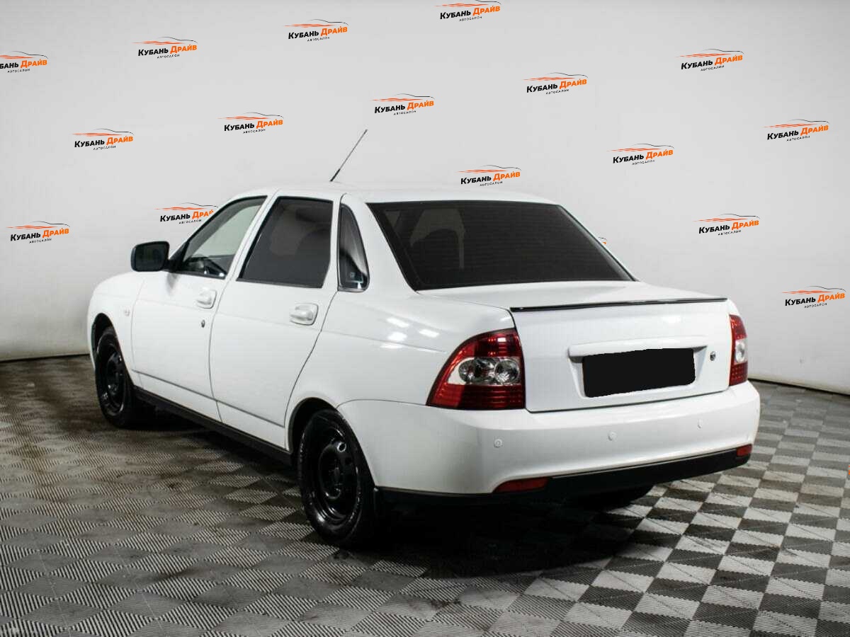 Lada (ВАЗ) Priora 2017 года с пробегом. Фото: #5