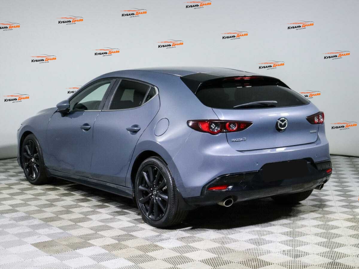 Mazda 3 2019 года с пробегом. Фото: #6