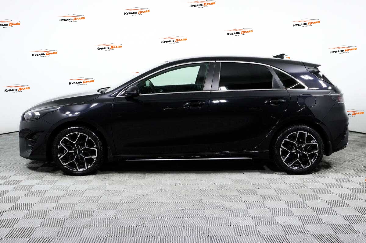 Kia Ceed 2021 года с пробегом. Фото: #7