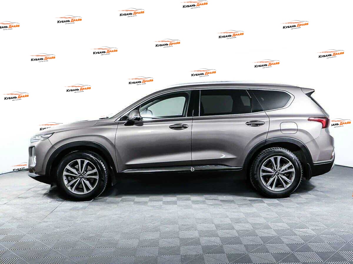 Hyundai Santa Fe 2019 года с пробегом. Фото: #7