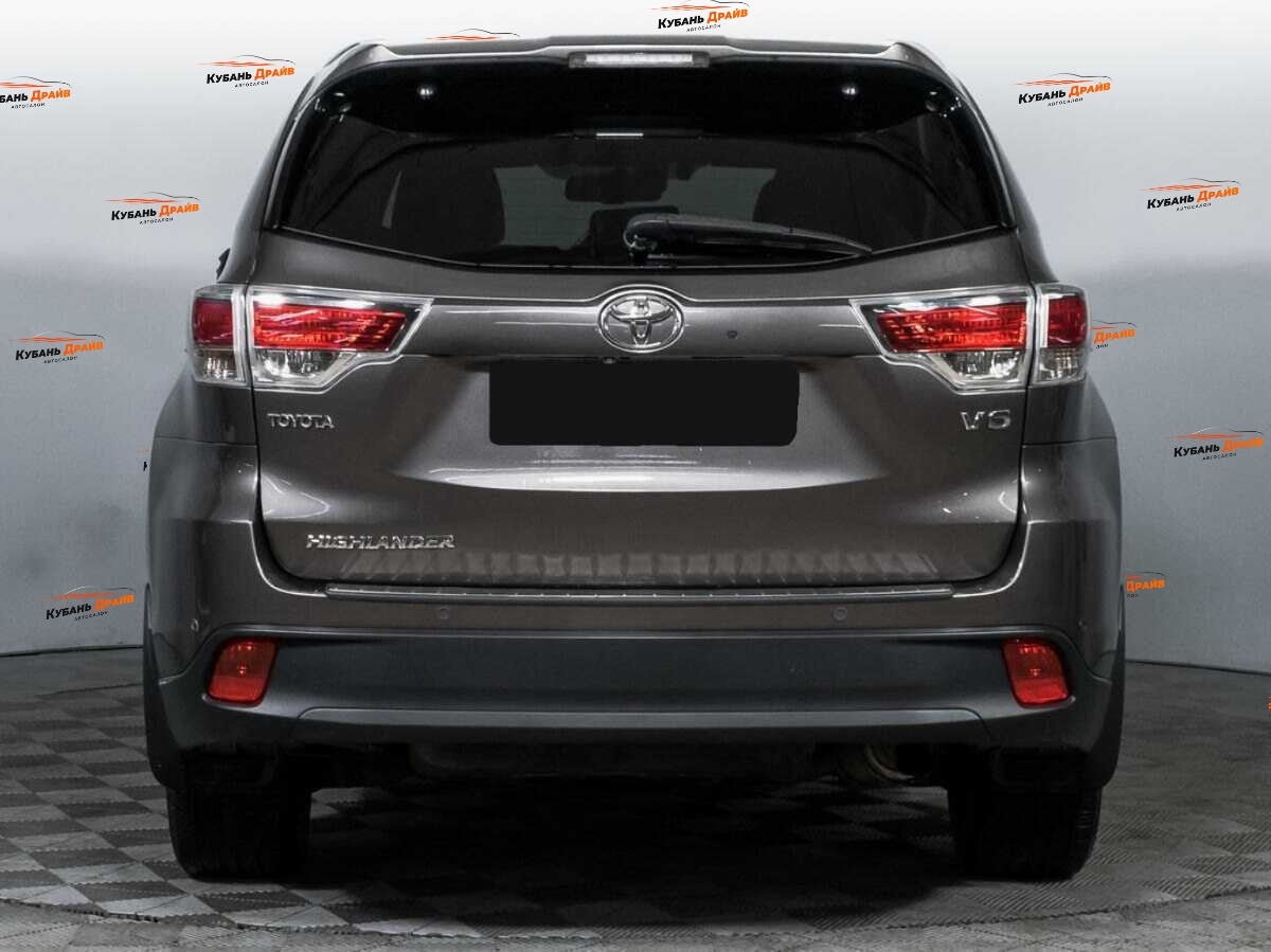 Toyota Highlander 2013 года с пробегом. Фото: #4