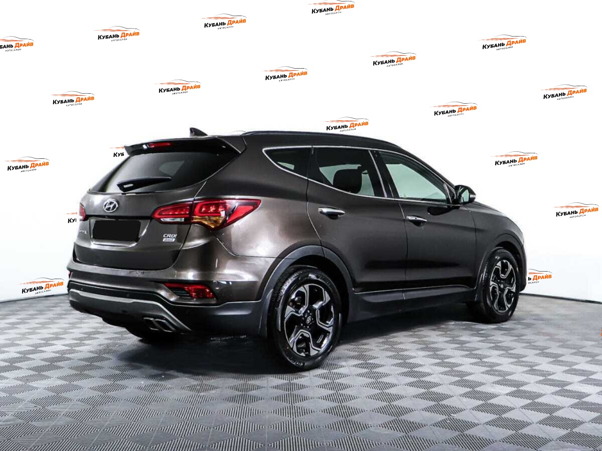 Hyundai Santa Fe 2016 года с пробегом. Фото: #4