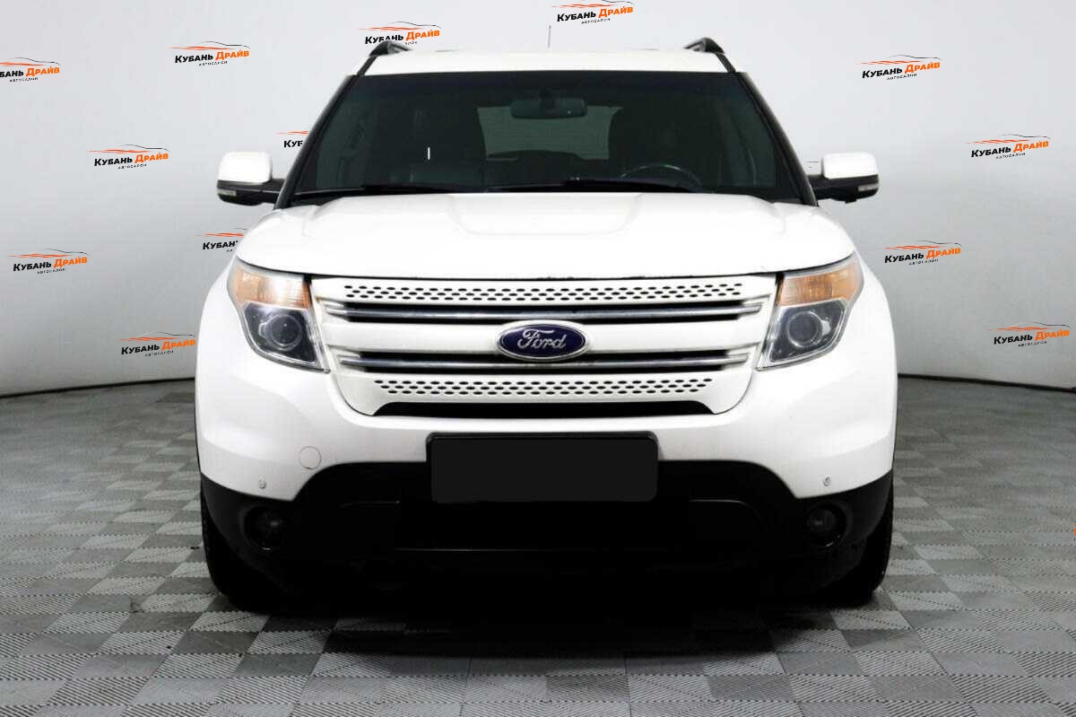 Ford Explorer 2012 года с пробегом. Фото: #1