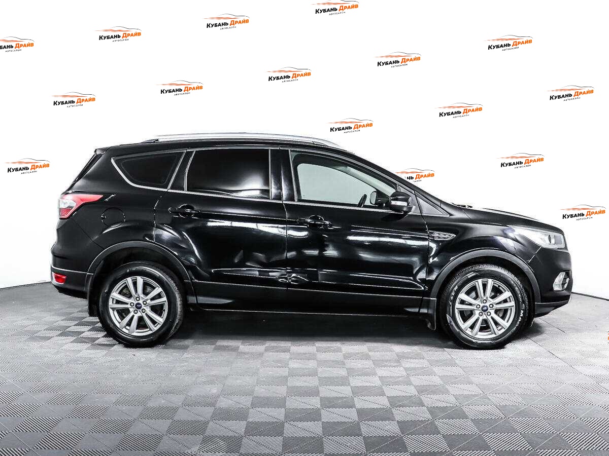 Ford Kuga 2017 года с пробегом. Фото: #3