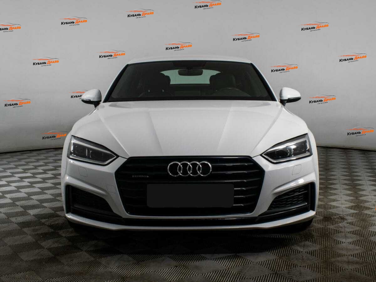 Audi A5 2017 года с пробегом. Фото: #1