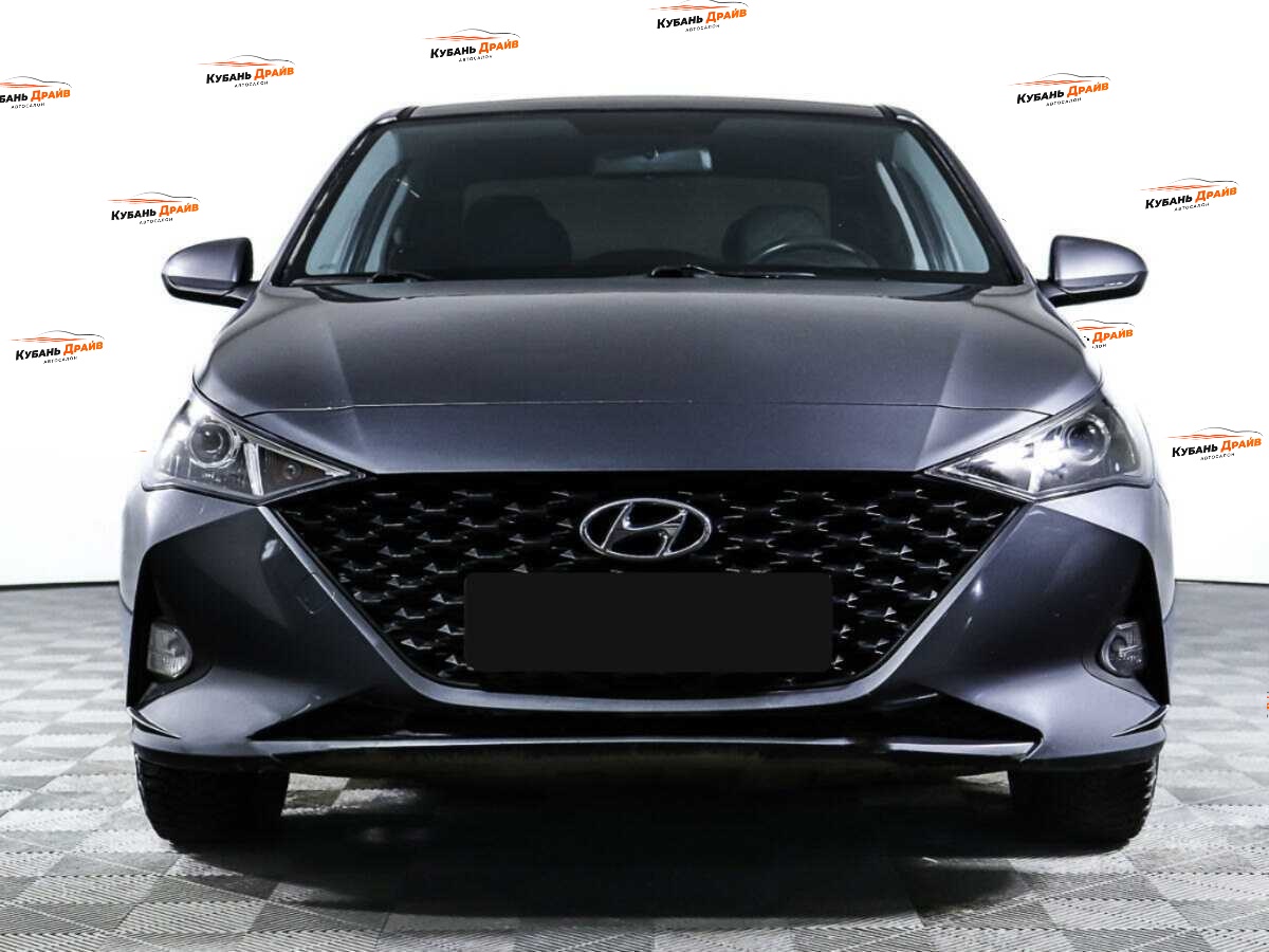 Hyundai Solaris 2021 года с пробегом. Фото: #1