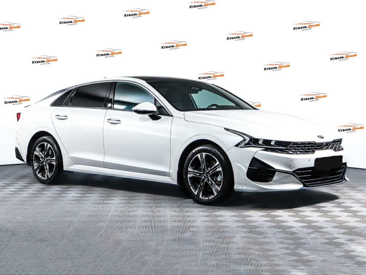 Kia K5 2020 года с пробегом. Фото: #2