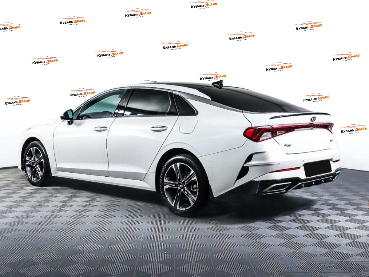 Kia K5 2020 года с пробегом. Фото: #6