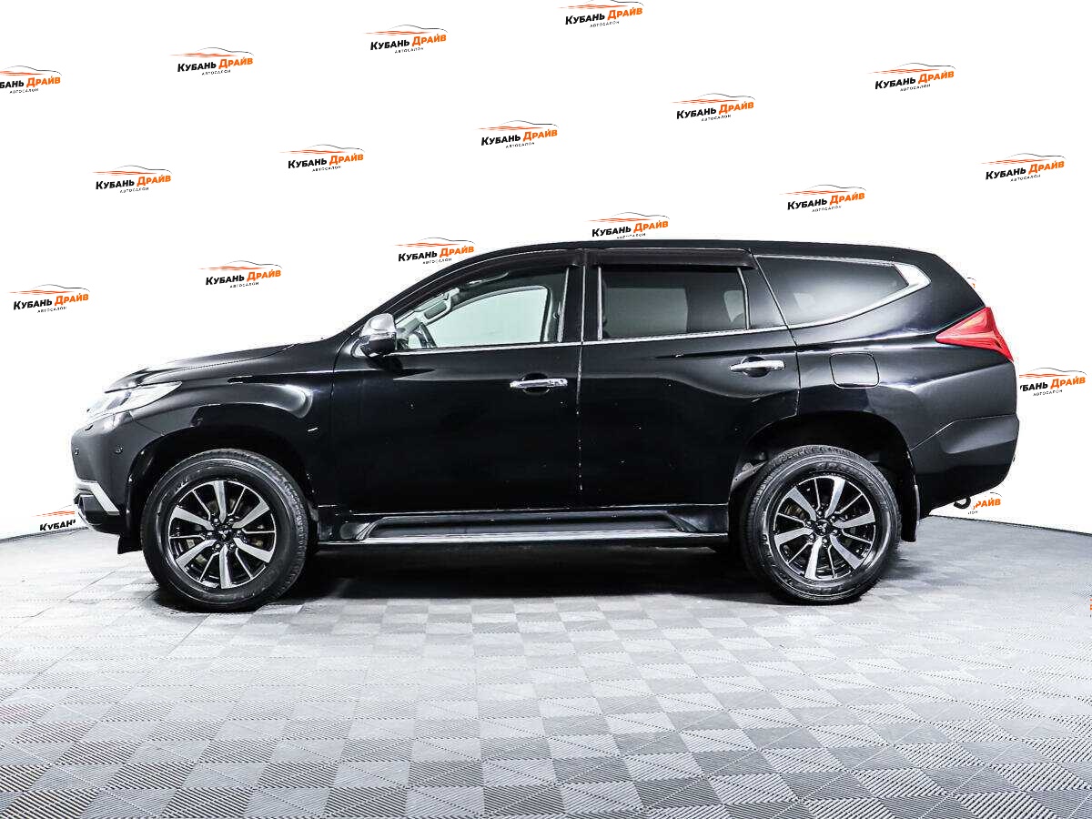 Mitsubishi Pajero Sport 2018 года с пробегом. Фото: #7