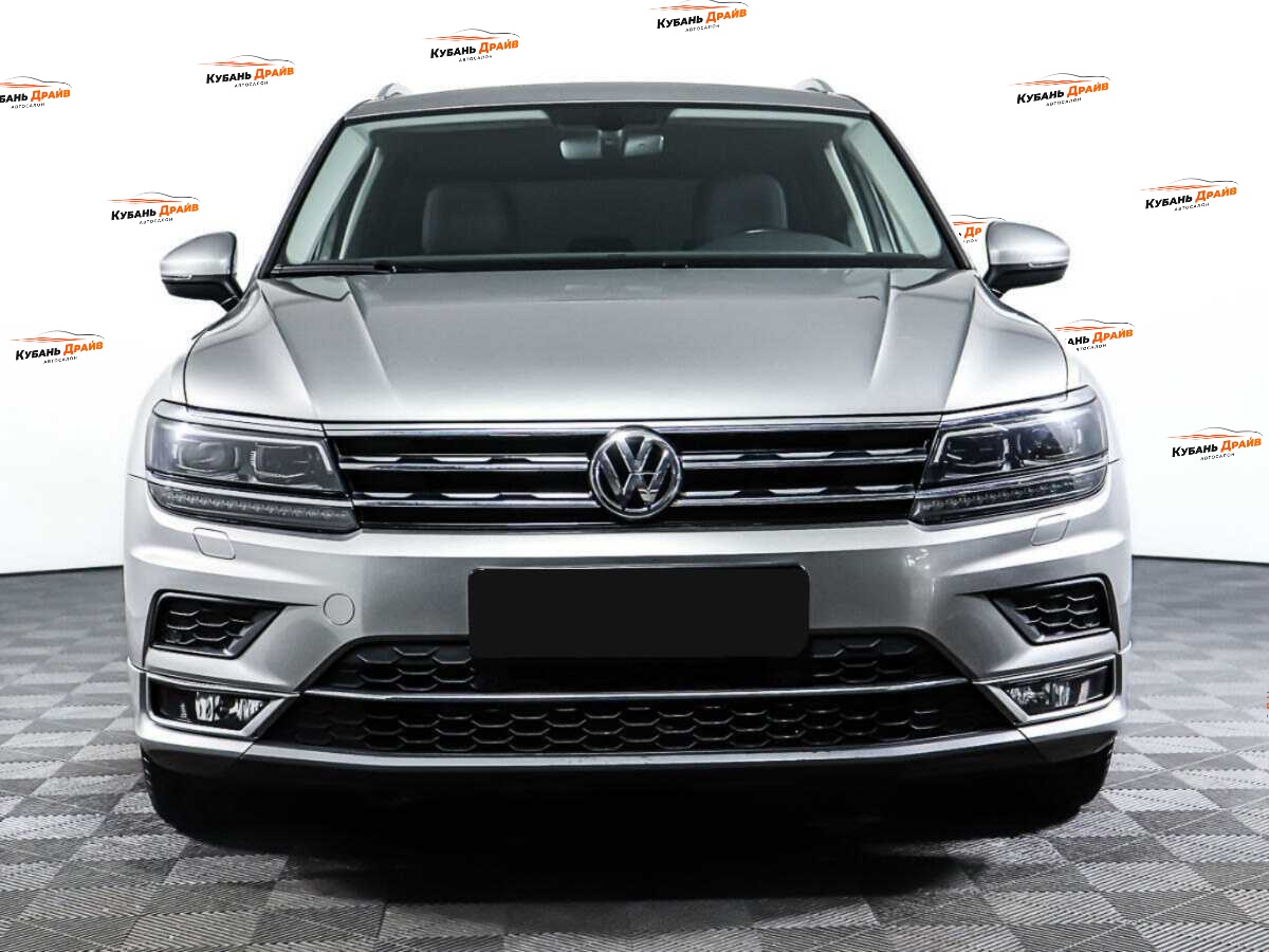 Volkswagen Tiguan 2017 года с пробегом. Фото: #1