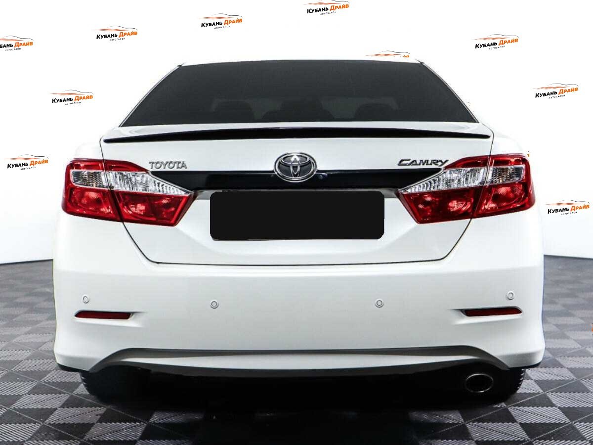 Toyota Camry 2014 года с пробегом. Фото: #5