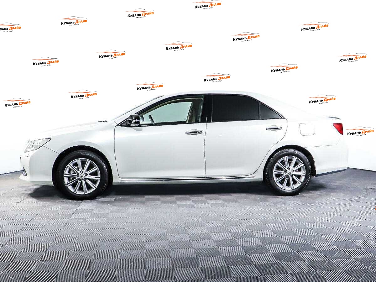 Toyota Camry 2014 года с пробегом. Фото: #7