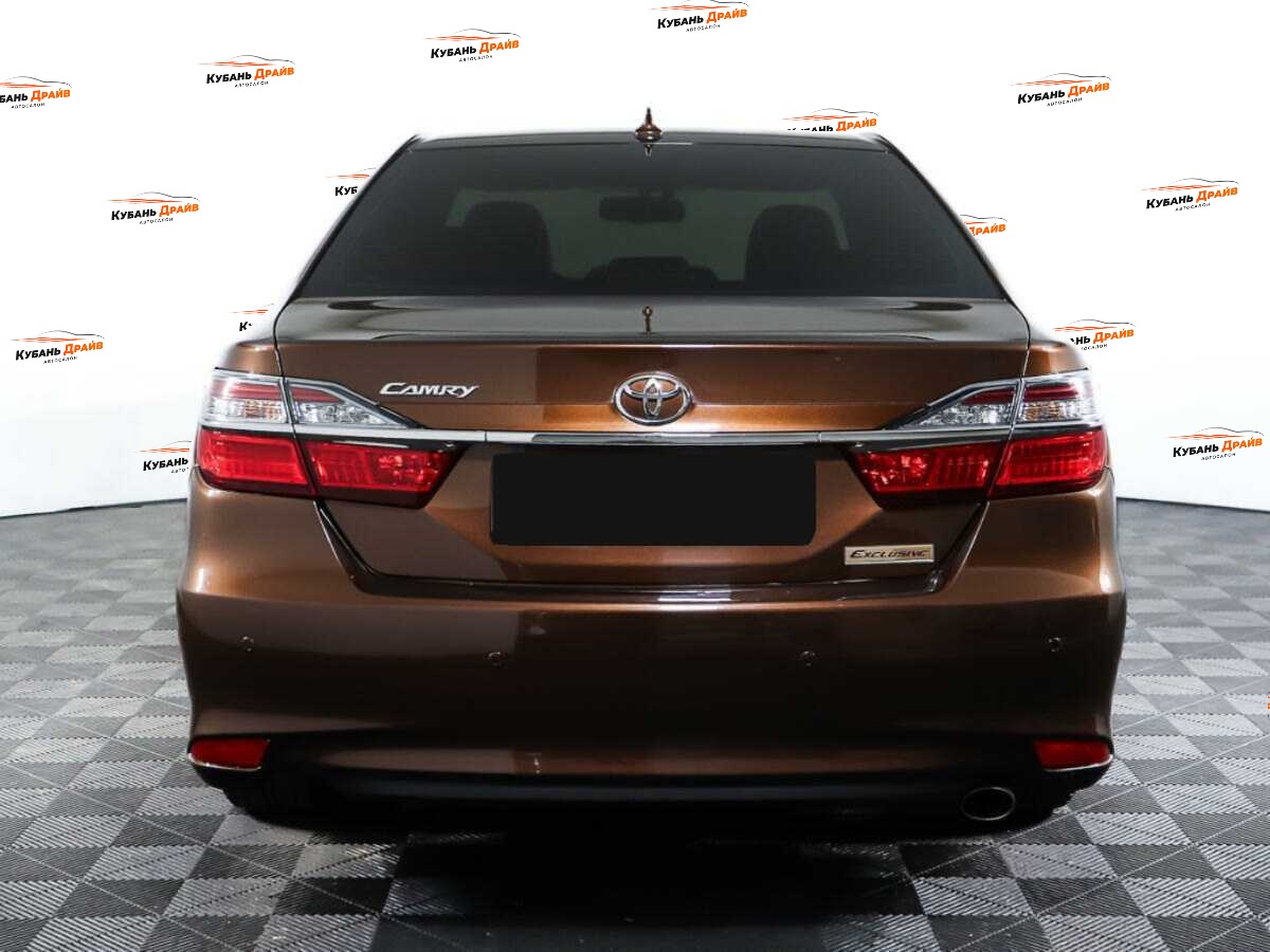 Toyota Camry 2017 года с пробегом. Фото: #5