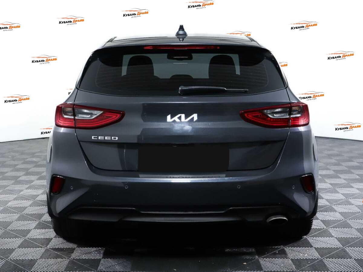 Kia Ceed 2022 года с пробегом. Фото: #5