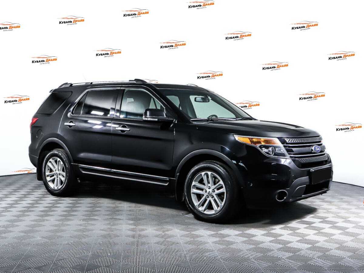 Ford Explorer 2015 года с пробегом. Фото: #2