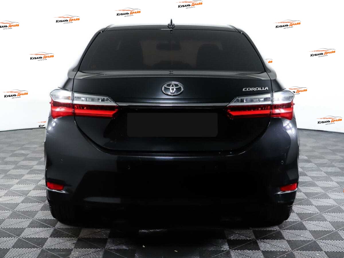 Toyota Corolla 2017 года с пробегом. Фото: #5