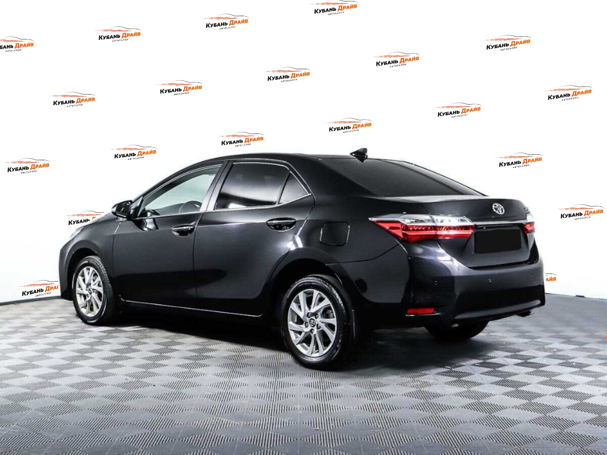 Toyota Corolla 2017 года с пробегом. Фото: #6