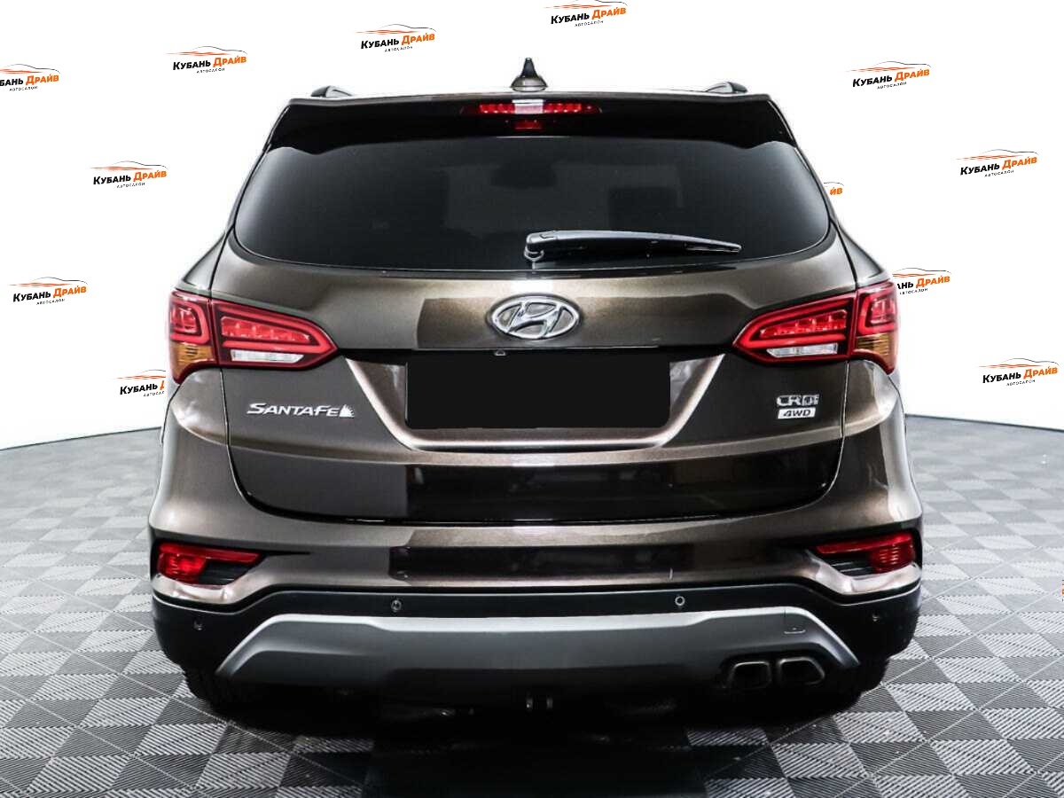 Hyundai Santa Fe 2016 года с пробегом. Фото: #5
