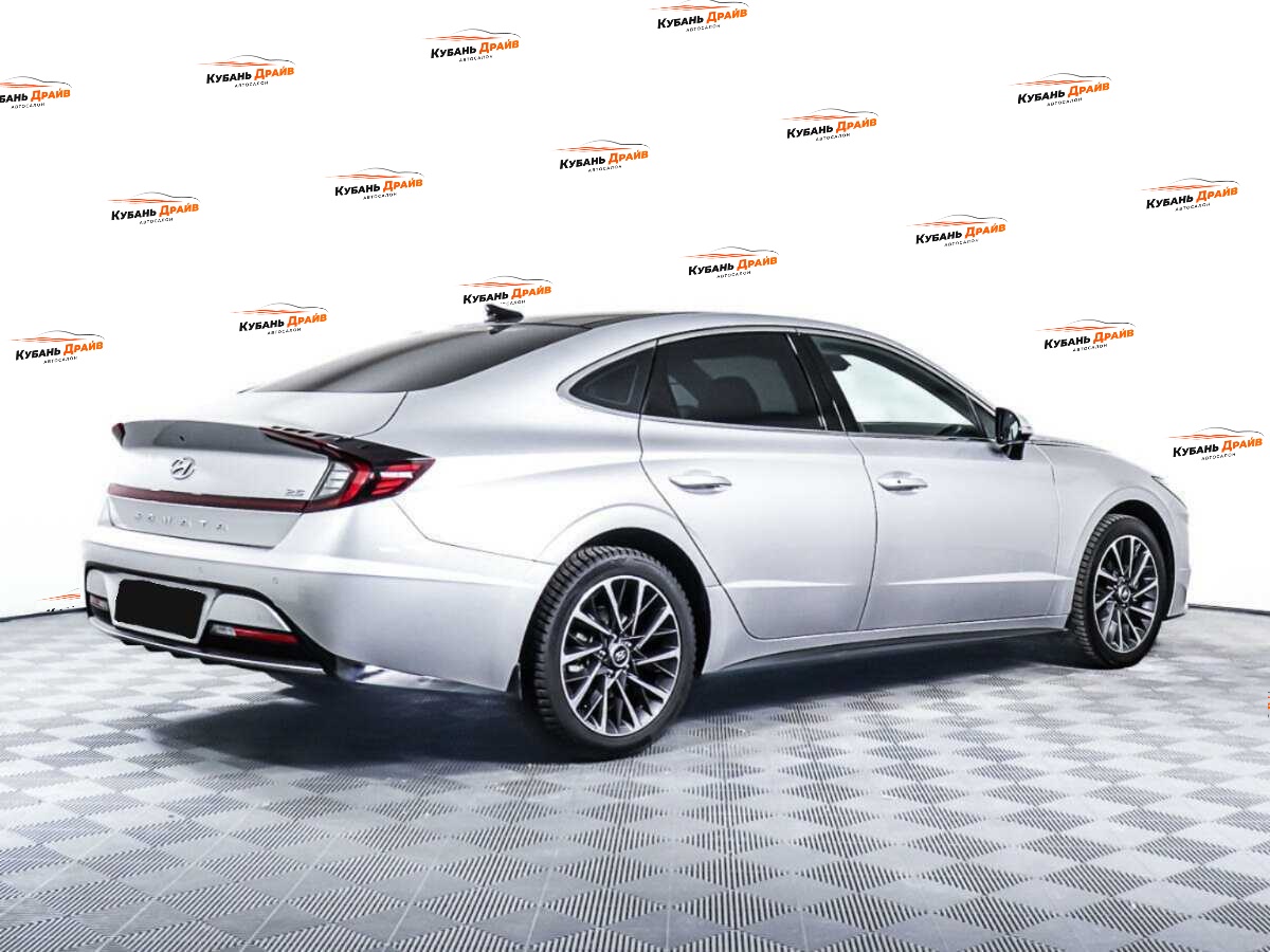 Hyundai Sonata 2021 года с пробегом. Фото: #4