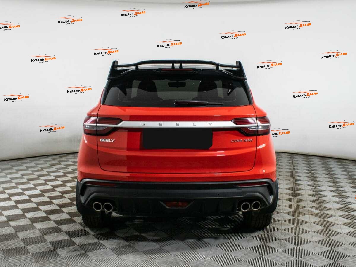 Geely Coolray 2023 года с пробегом. Фото: #4