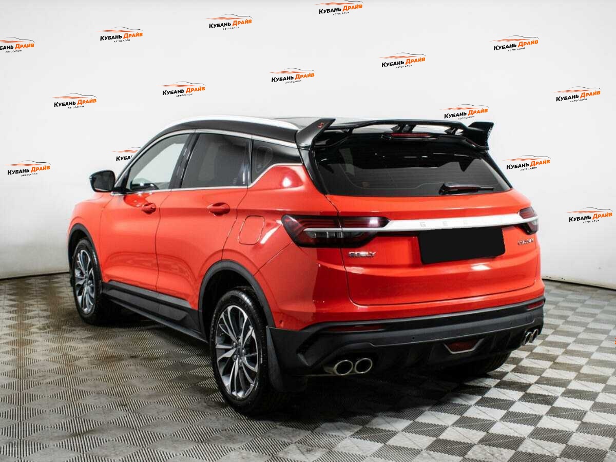 Geely Coolray 2023 года с пробегом. Фото: #5