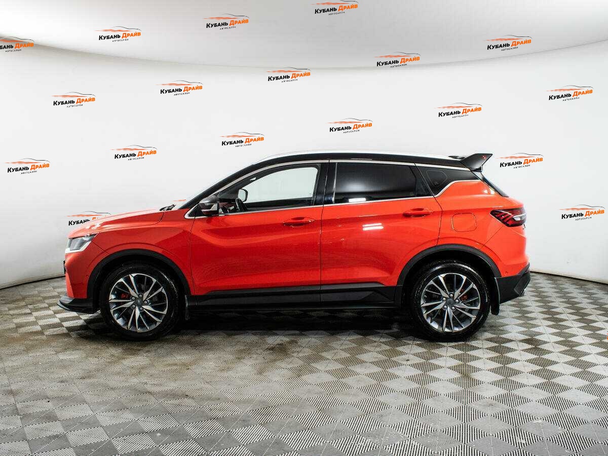 Geely Coolray 2023 года с пробегом. Фото: #6