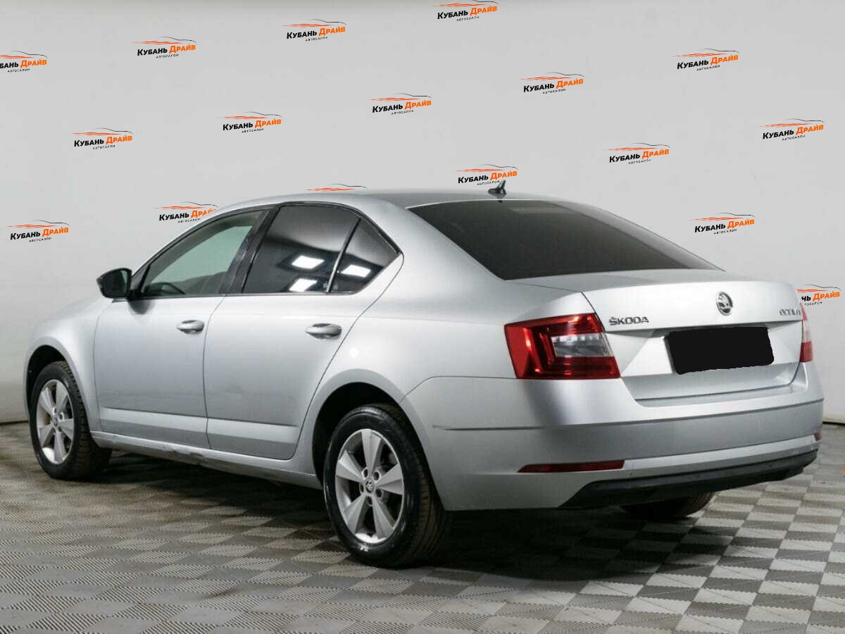 Skoda Octavia 2017 года с пробегом. Фото: #5